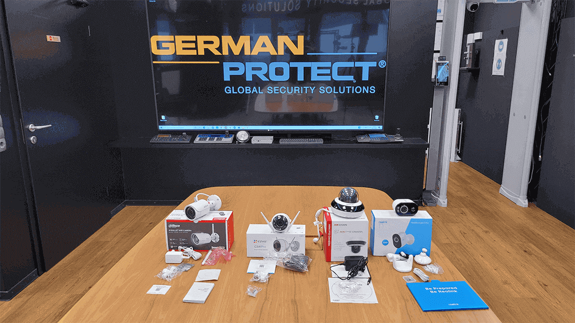 Das Unboxing - WLAN Kamera Test 2022 - Wie sind die Kameras verpackt und wie ist der Lieferumfang, erste Unterschiede werden deutlich