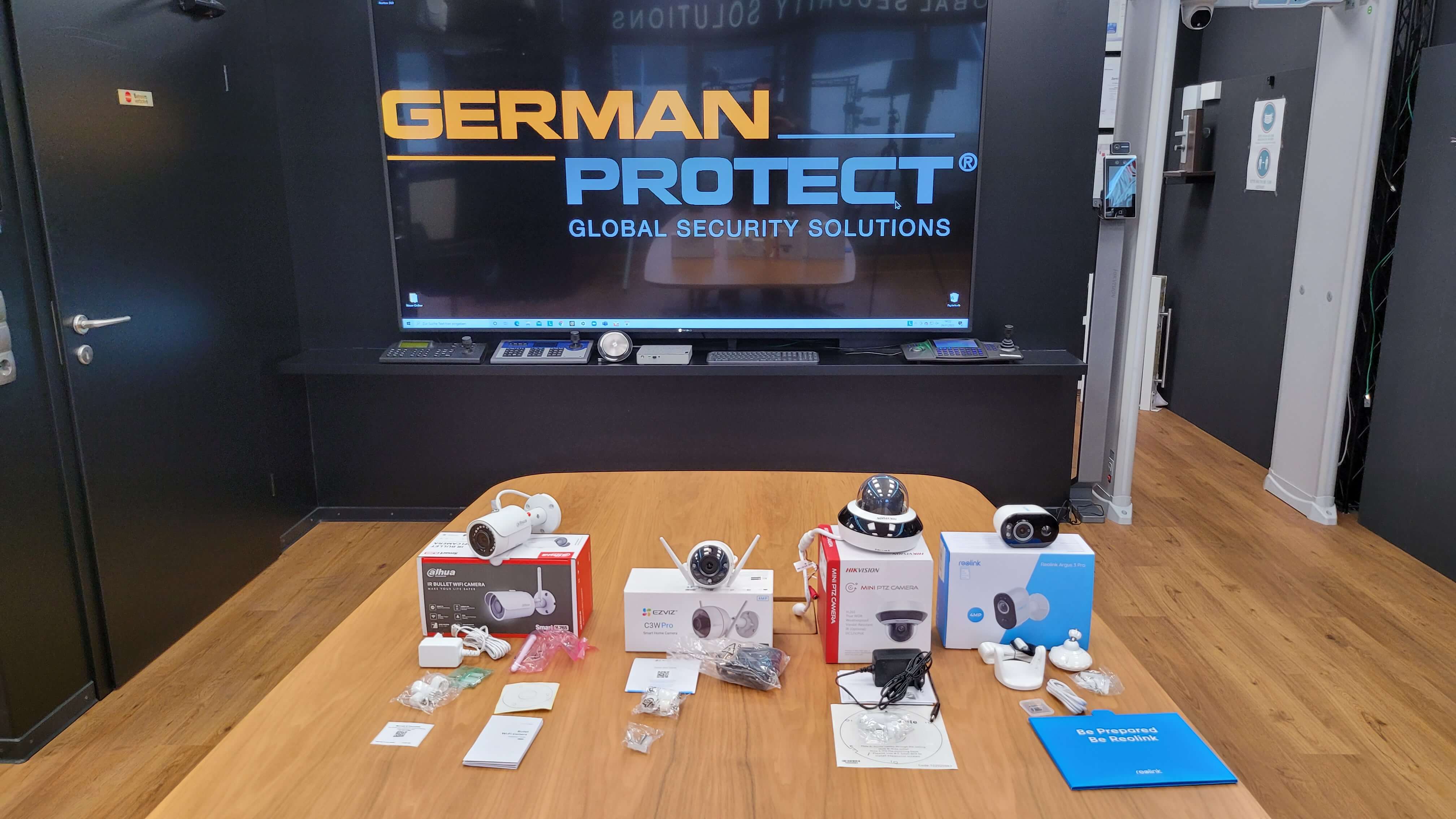 Der direkte Vergleich - WLAN Kamera Test 2022 - Die Gegenüberstellung anhand der Herstellerdaten und erste Live Tests der WLAN Kameras