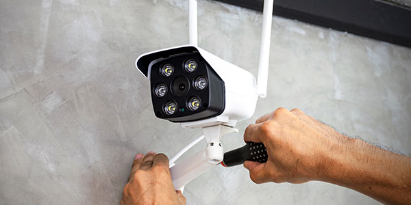 Die Wartung von Überwachungskameras – ein unterschätztes Thema