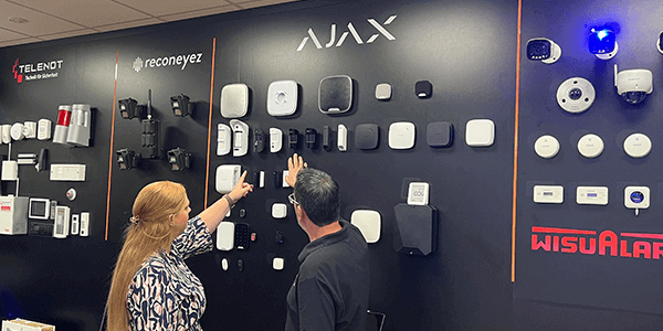 Präsentation Ajax Alarmanlage und Gefahrenmelder von German Protect