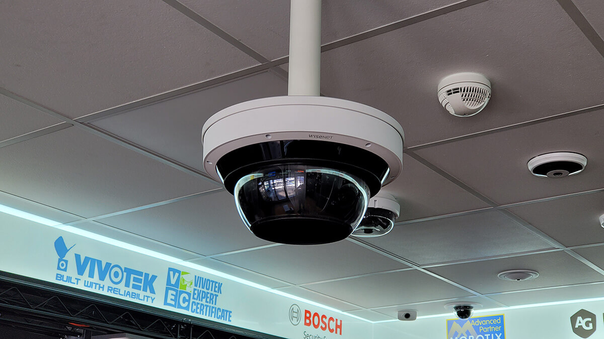 Multidirektional Kamera PTRZ - Hängemontage